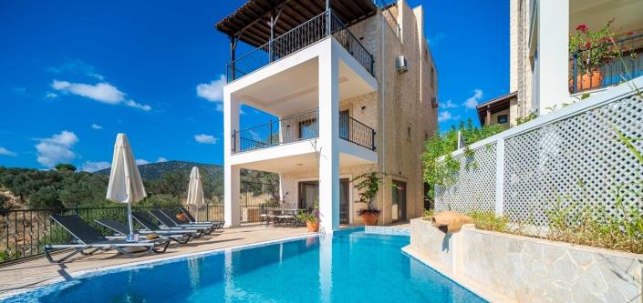 Image No.10-4 Bed Villa / Detached for sale
