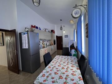 IMG-7676