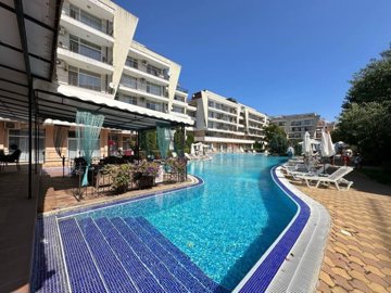 1 - Sunny Beach, Propriété