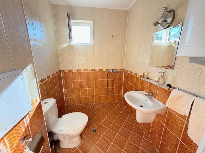 Image No.6-2 Bed Apartment for sale