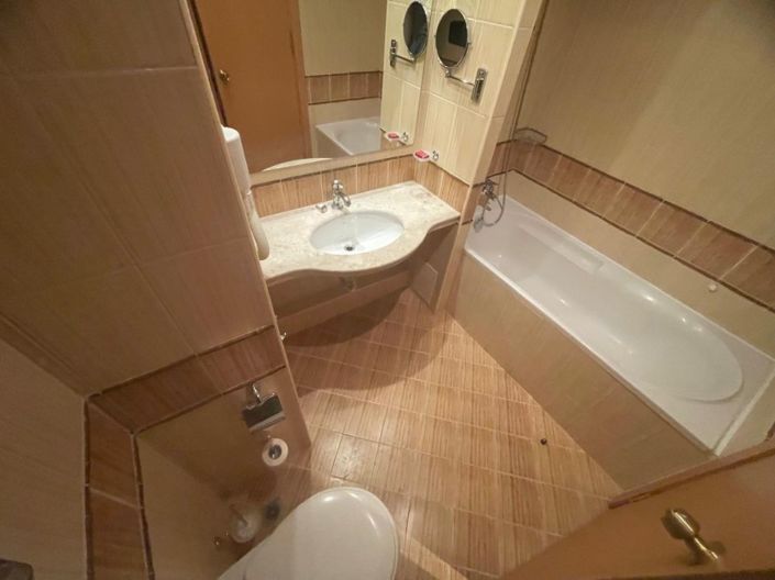 Image No.6-1 Bed Property for sale