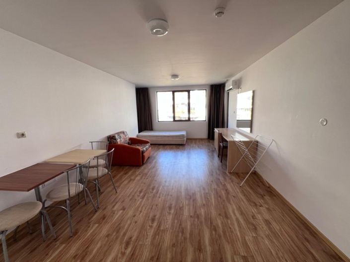 Image No.2-1 Bed Property for sale