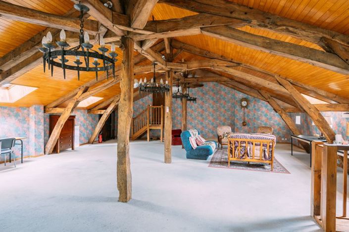 Image No.3-Propriété de 9 chambres à vendre à Condom