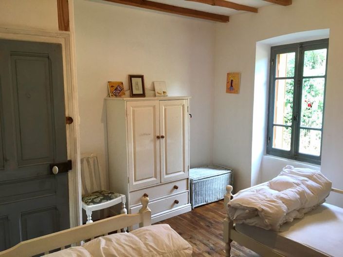 Image No.27-4 Bed Property for sale