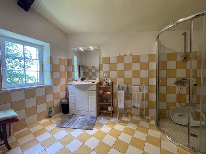Image No.15-Propriété de 5 chambres à vendre à Gironde