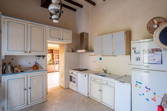 Image No.5-4 Bed Property for sale