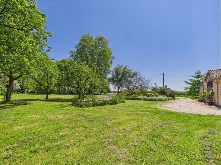 Image No.17-Propriété de 4 chambres à vendre à Lot-et-Garonne