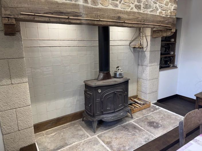 Image No.9-Propriété de 1 chambre à vendre à Lanuéjouls