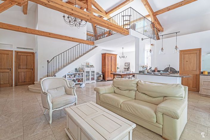 Image No.3-Propriété de 5 chambres à vendre à Aubagne