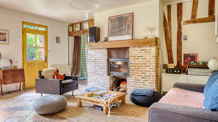 Image No.7-6 Bed Property for sale