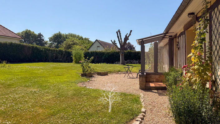 Image No.30-4 Bed Property for sale