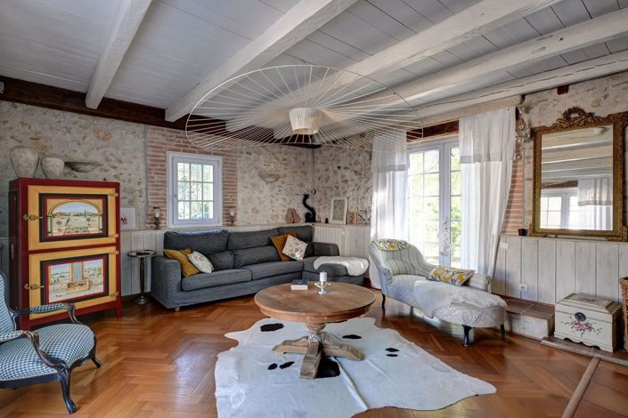 Image No.13-4 Bed Property for sale