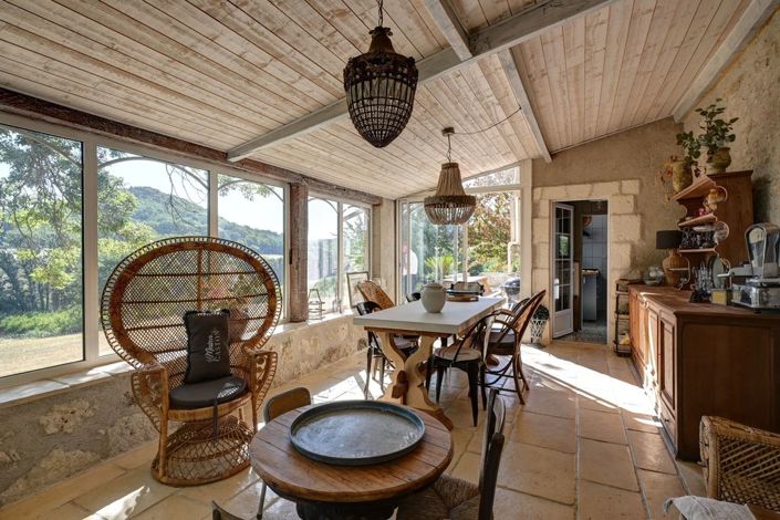 Image No.8-4 Bed Property for sale
