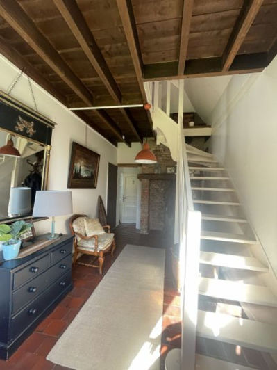 Image No.12-3 Bed Property for sale