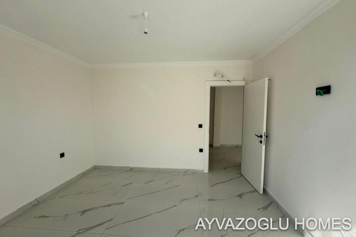 Image No.13-2 Bed Apartment for sale