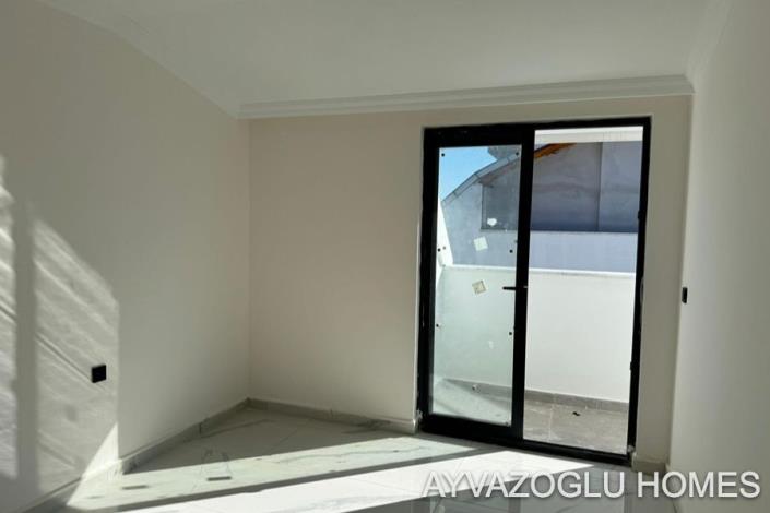 Image No.17-2 Bed Apartment for sale