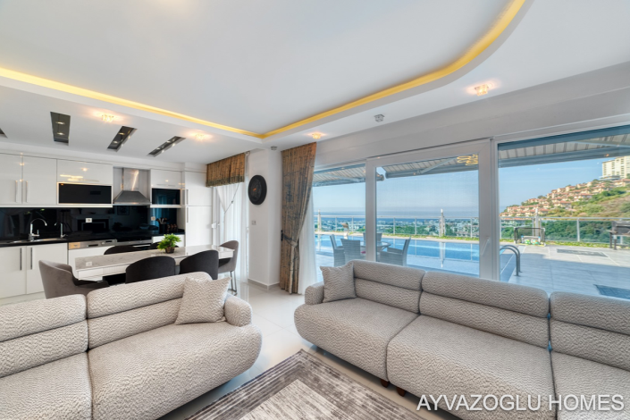 Image No.21-4 Bed Villa for sale