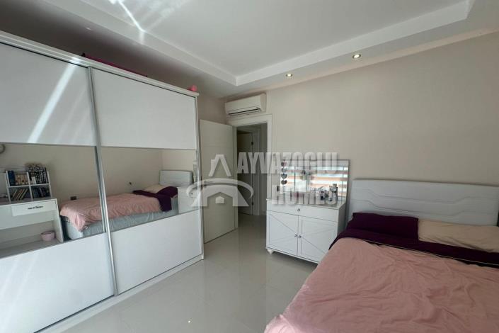 Image No.8-2 Bed Apartment for sale