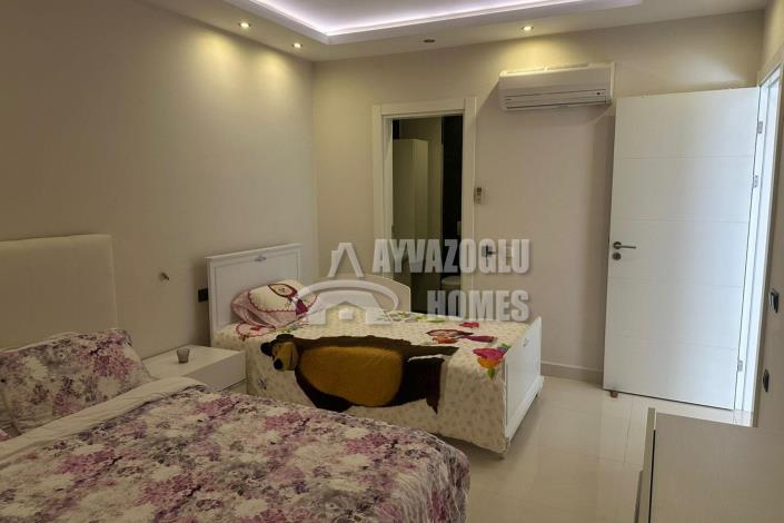 Image No.14-2 Bed Apartment for sale