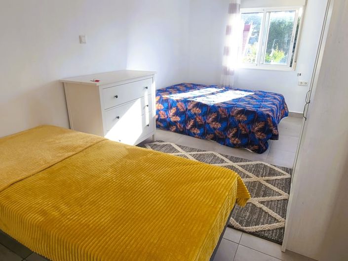 Image No.21-4 Bed House for sale
