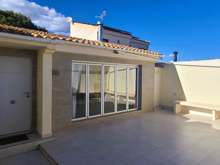 Image No.23-4 Bed House for sale