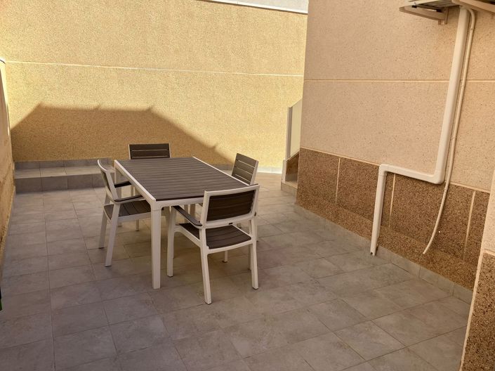 Image No.8-3 Bed Villa for sale