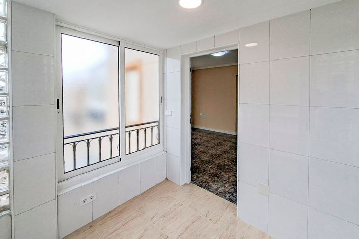 Image No.20-2 Bed Apartment for sale