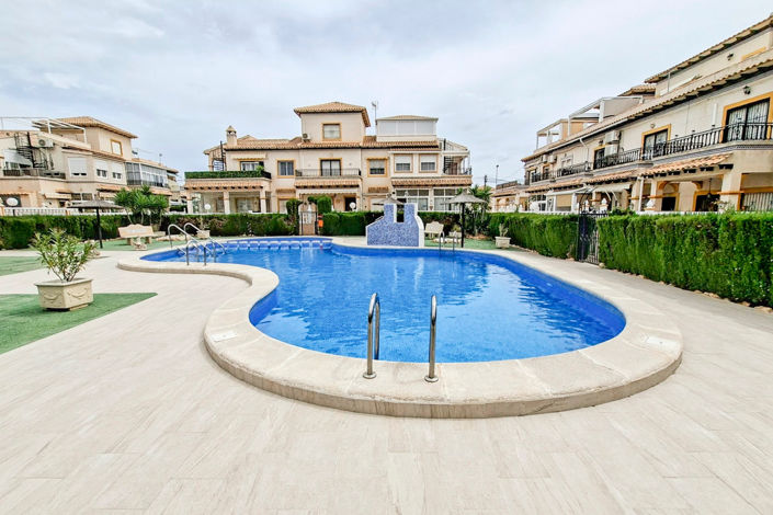 Image No.41-2 Bed Apartment for sale