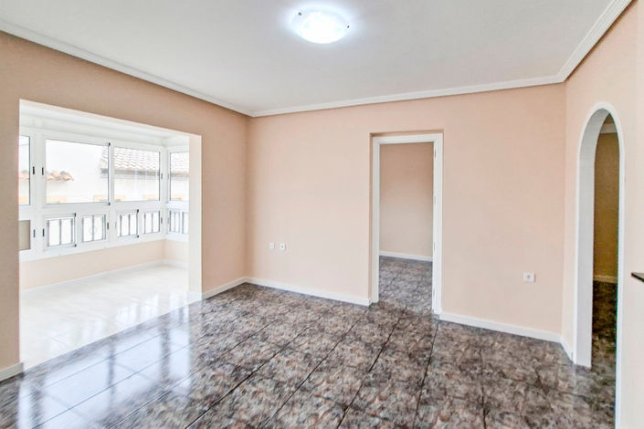 Image No.43-2 Bed Apartment for sale