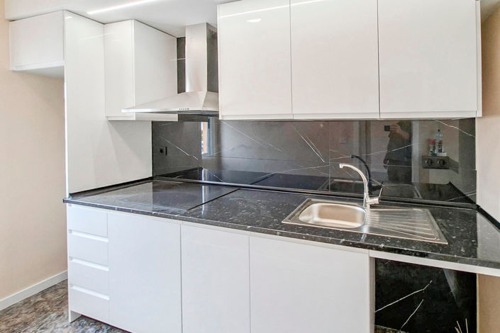 Image No.8-2 Bed Apartment for sale