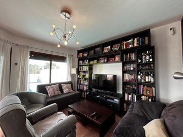 Stunning duplex with pool