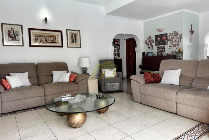 Image No.8-4 Bed Villa for sale