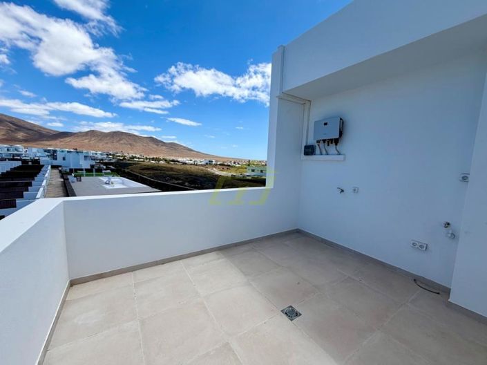 Image No.18-2 Bed Villa for sale