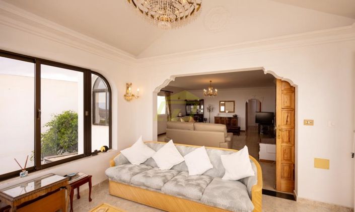 Image No.11-4 Bed Villa for sale