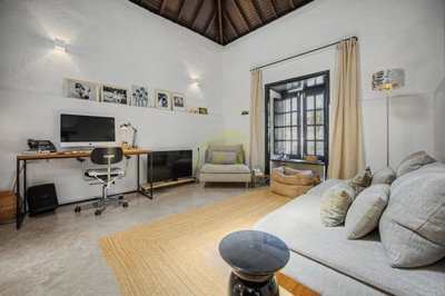 Charming Rural Retreat with Character, Outdoor Spaces and Guest Potential