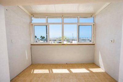 First floor apartment in private corner of Puerto del Carmen