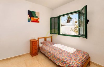 Generous Plot with Sea Views and Communal Pool