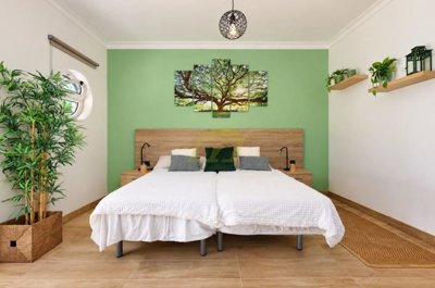Outstanding property with spectacular seaviews
