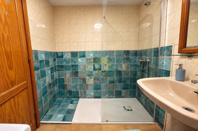 Lovely Apartment in Great Loccaton with Communal Pool