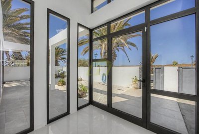 Private garden, stunning views and excellent outdoor leisure facilities