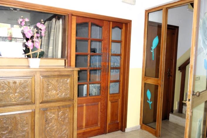 Image No.8-Commercial de 8 chambres à vendre à Sami