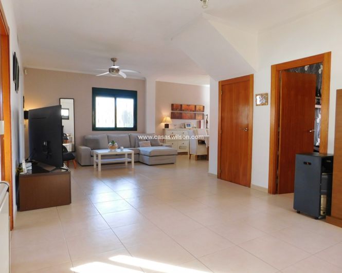 Image No.2-Villa de 4 chambres à vendre à Ciudad Quesada