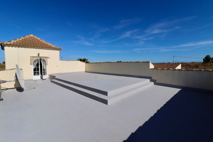 Image No.21-5 Bed Country House for sale