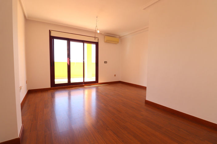 Image No.3-Appartement de 2 chambres à vendre à Alicante