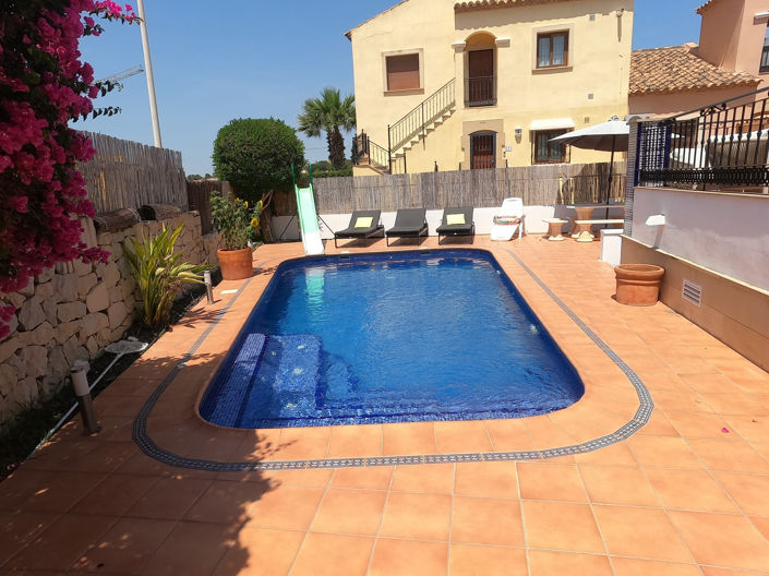 Image No.17-3 Bed Villa for sale