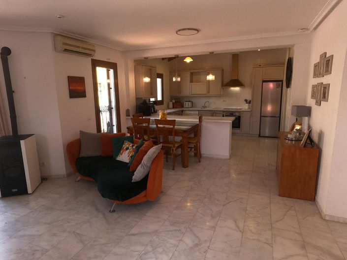 Image No.8-3 Bed Villa for sale