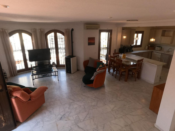 Image No.9-3 Bed Villa for sale