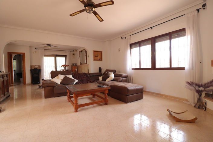 Image No.6-3 Bed Villa for sale