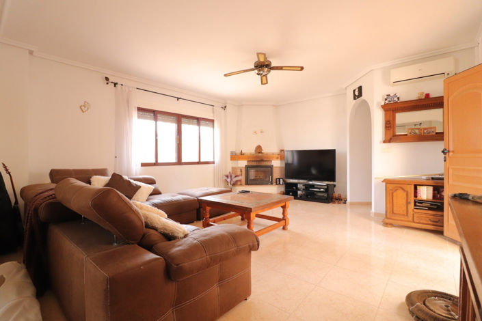 Image No.7-3 Bed Villa for sale