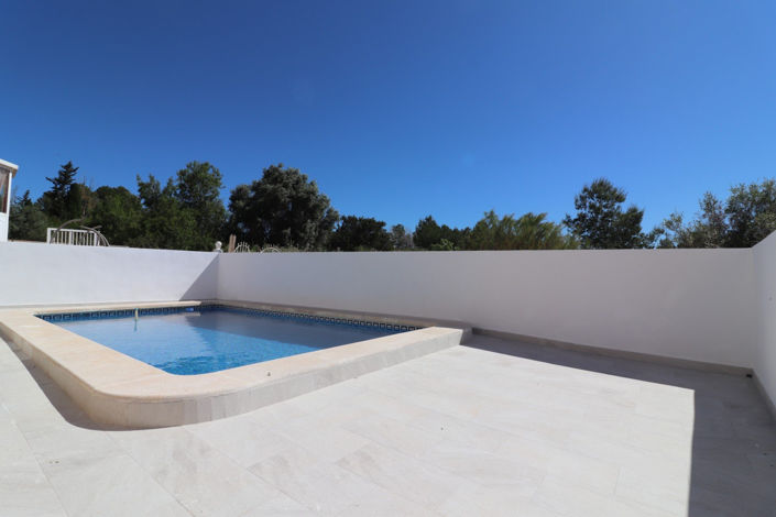 Image No.40-3 Bed Villa for sale